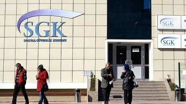 SGK borç listesini açıkladı!  Işıkhan’ın çağrısı sonrası SGK’ya en borçlu belediyeler...